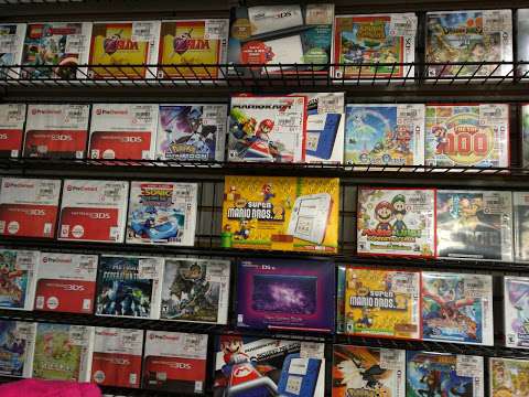 GameStop GameStop